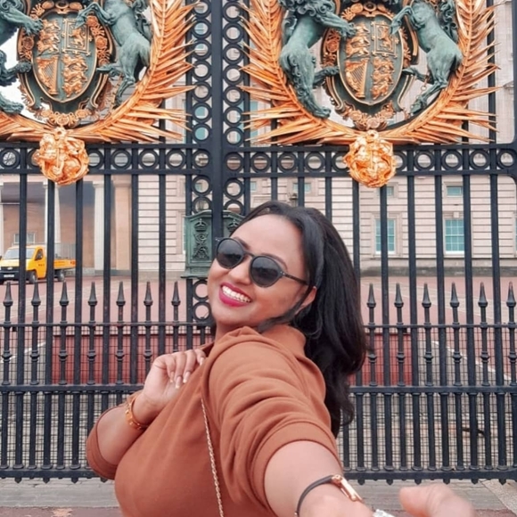 Meet your Posher, Amal - Picture 2 of 12